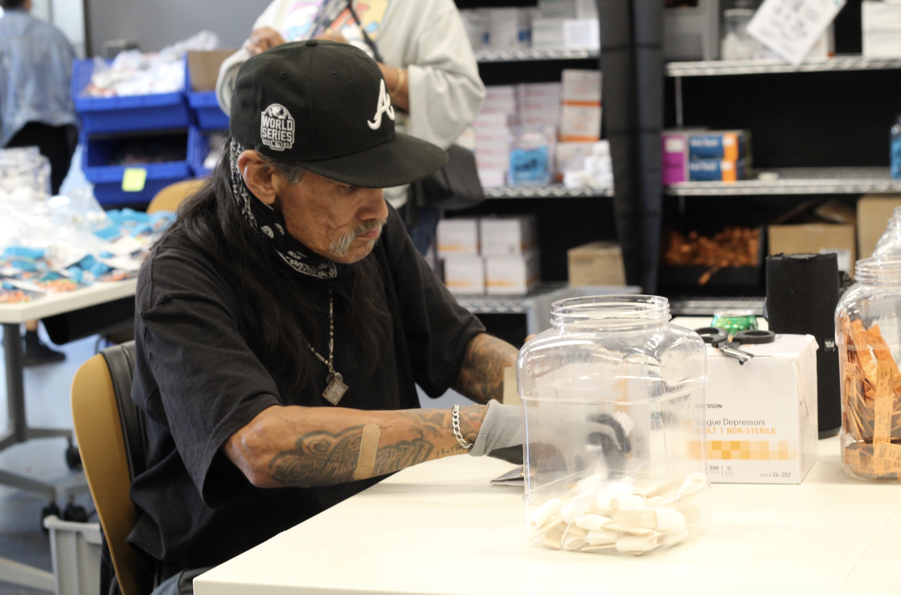 Skid row volunteer 2